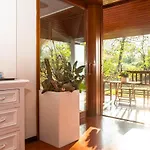 Smeraldo Villa