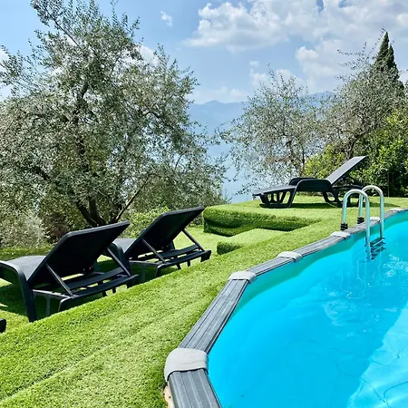 Smeraldo Villa
